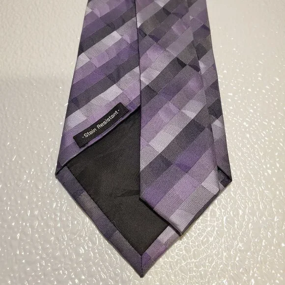 Van Heusen Mens Purple Checkered Tie - Picture 2 of 4